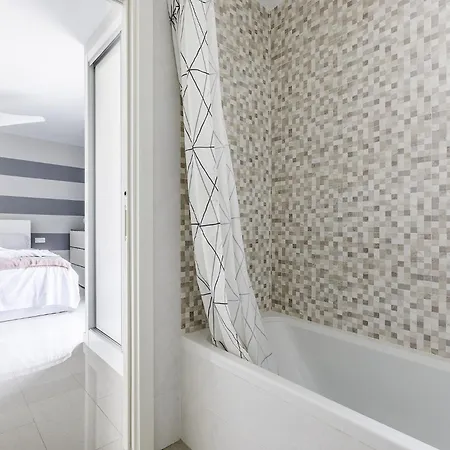 A&n Luxury Pent-house La Vega Apartment